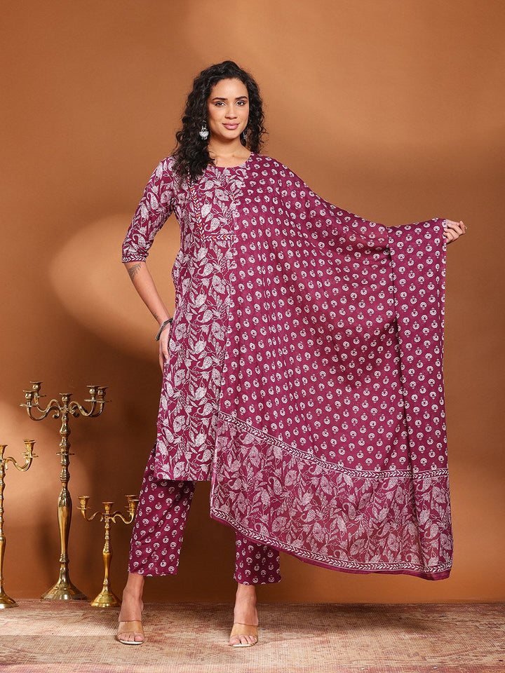 Printed Cotton Kurta With Pant &amp; Dupatta