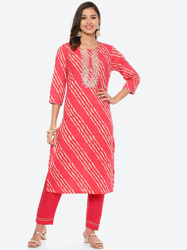 Neck Embroidered Patti Cotton Kurta With Pant