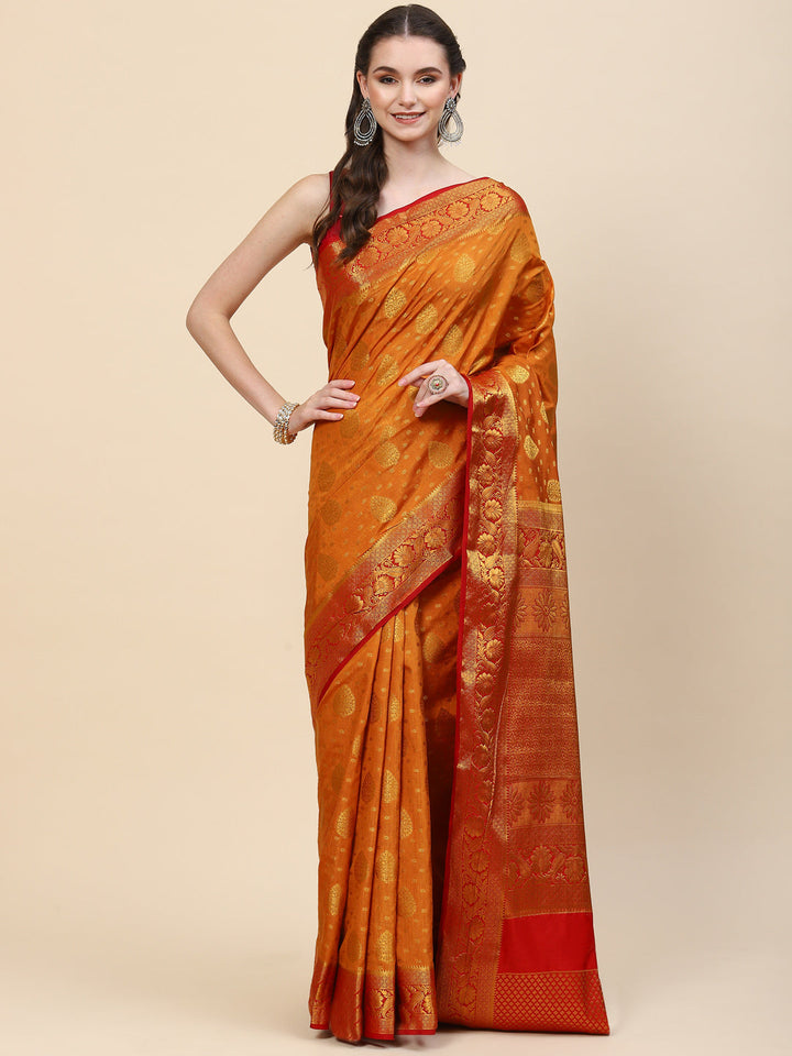 Zari Border Booti Handloom Woven Saree