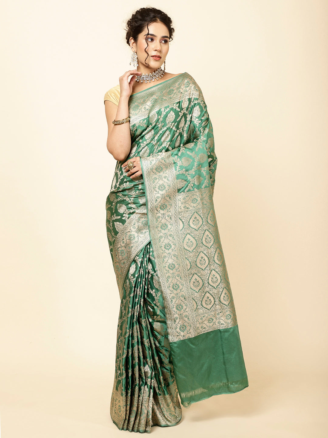 Zari Jaal Woven Banarsi Saree