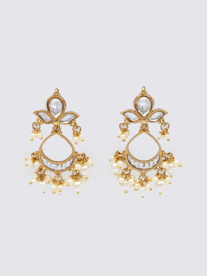 EARRING (JEWELRY)