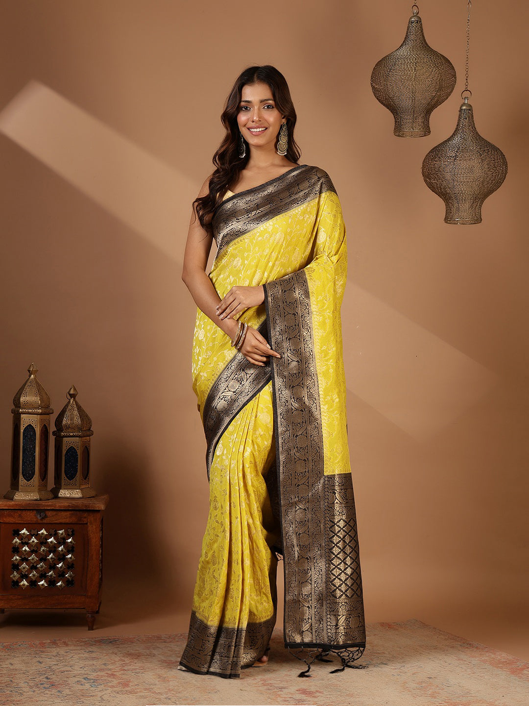 Plain Crepe Saree