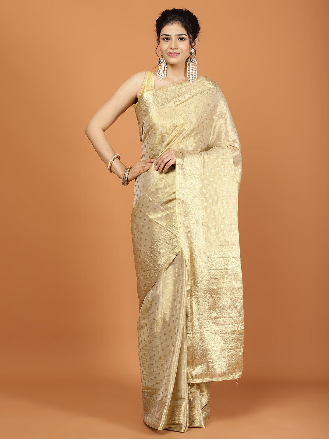 Zari Jaal Cotton Woven Saree