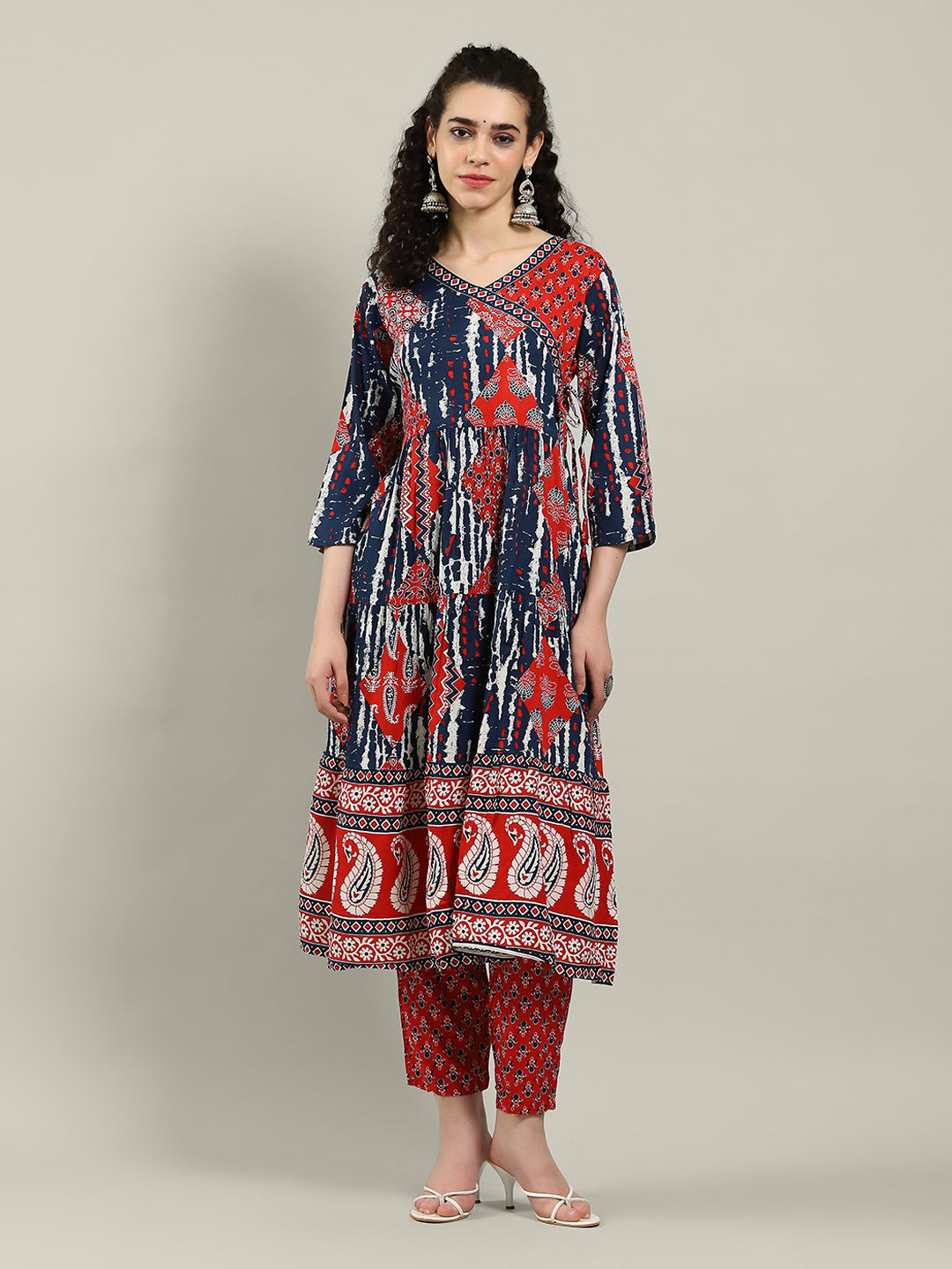 Printed Cotton Blend Kurta &amp; Pants