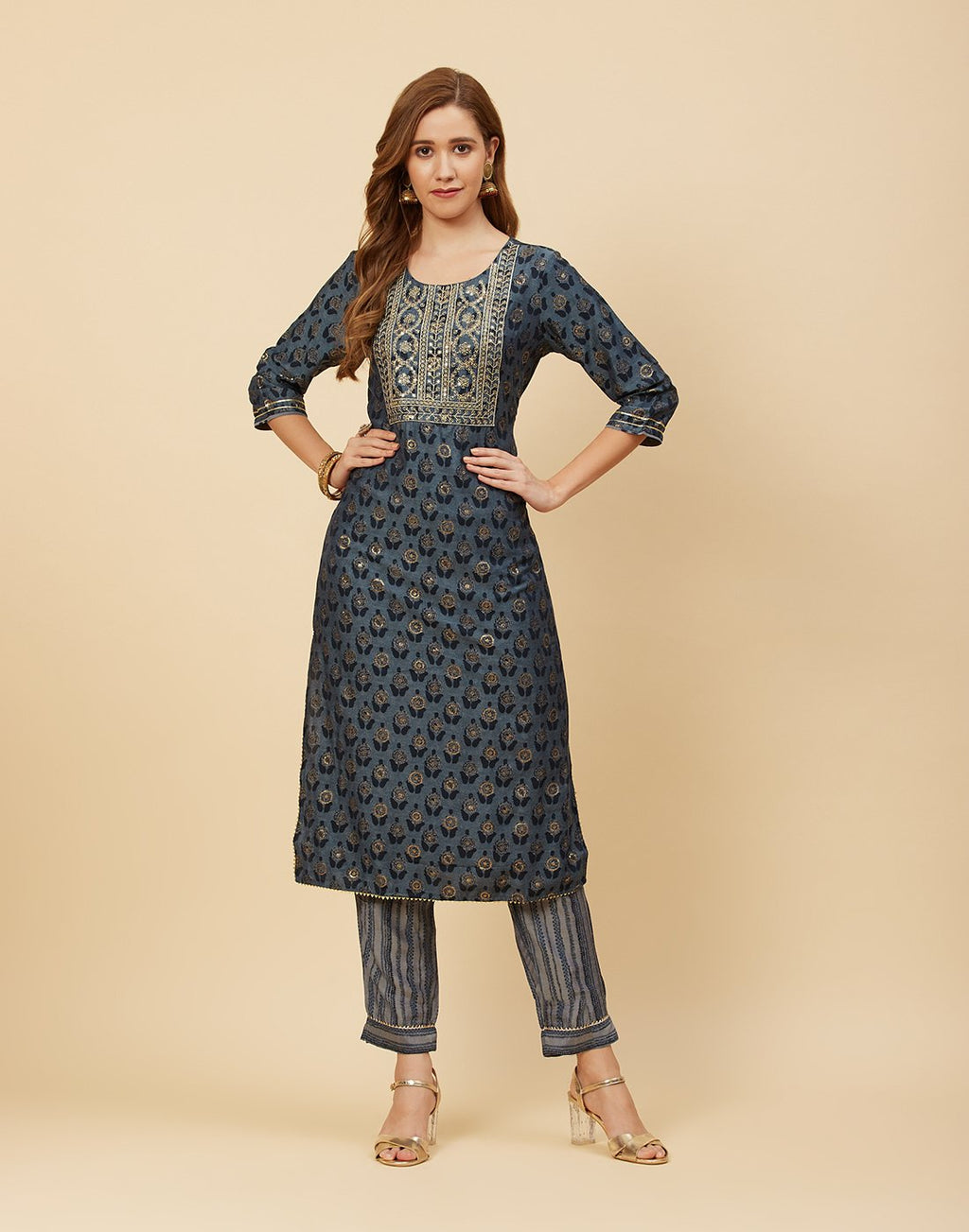 Embroidered Cotton Kurti With Pant