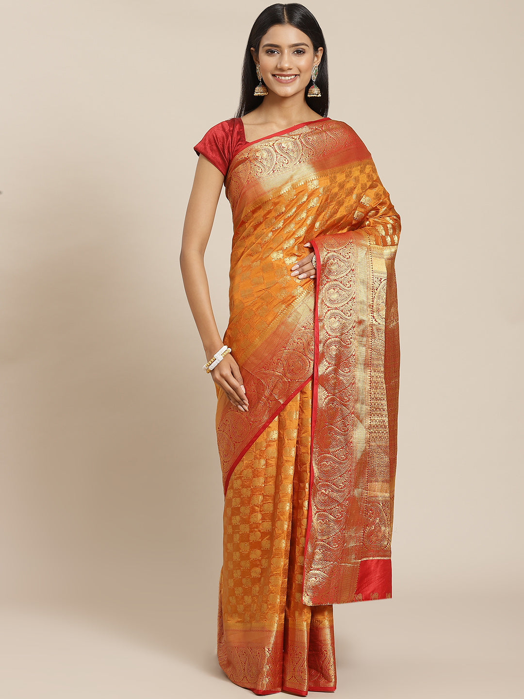 Zari Border Booti Art Handloom Woven Saree