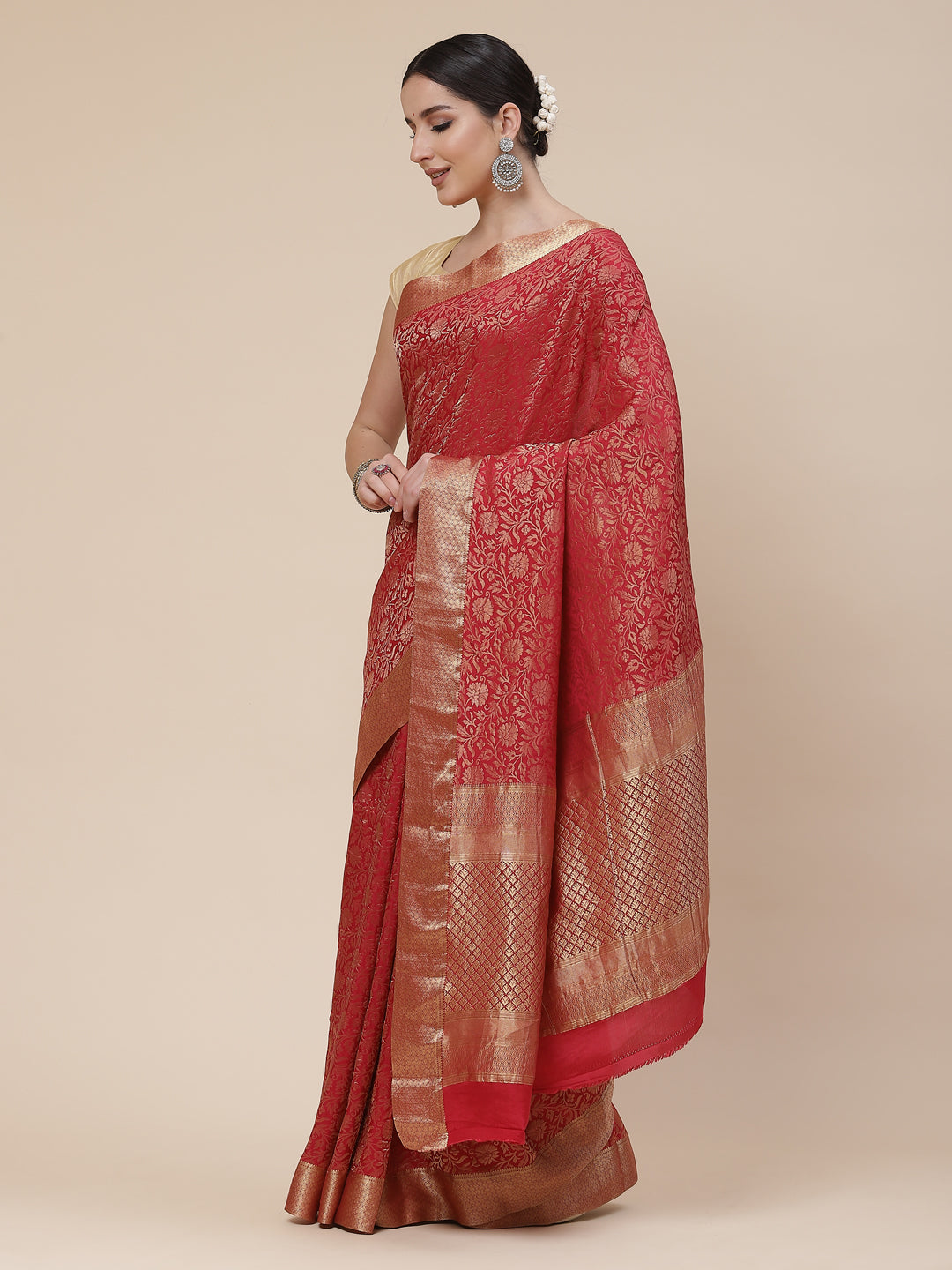 Zari Zaal Banarasi Woven Saree