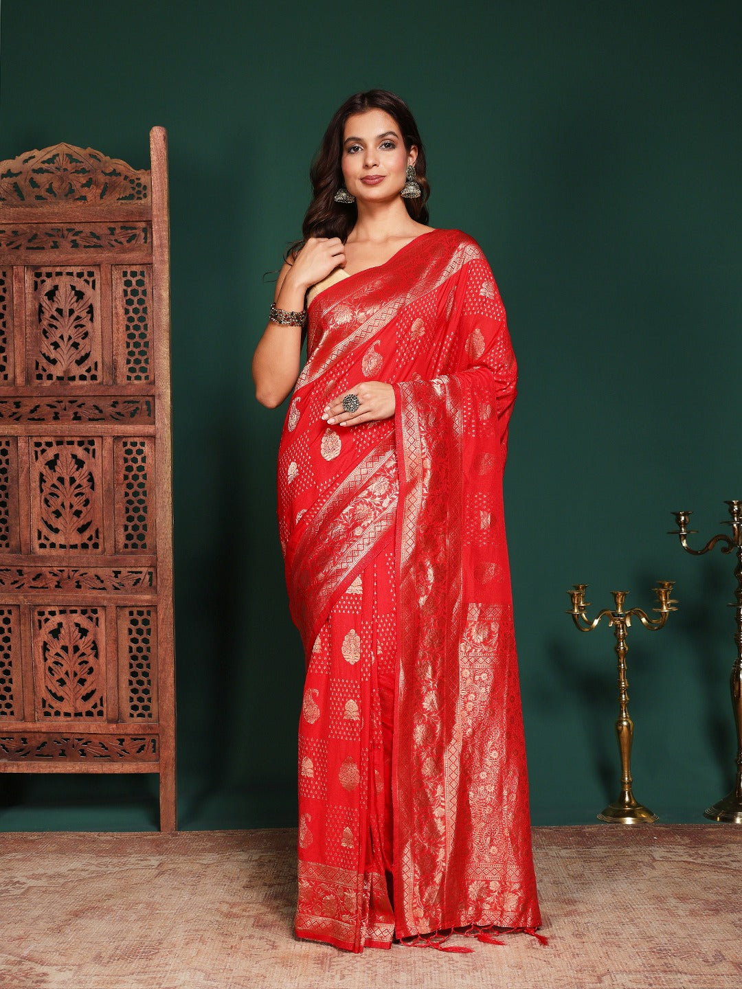 Plain Crepe Saree