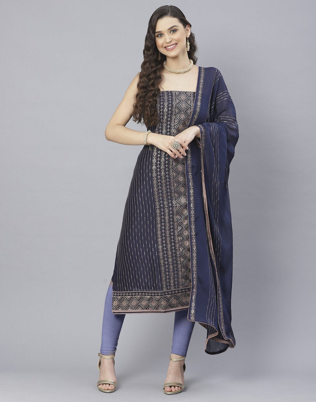 Art Handloom Suit Set
