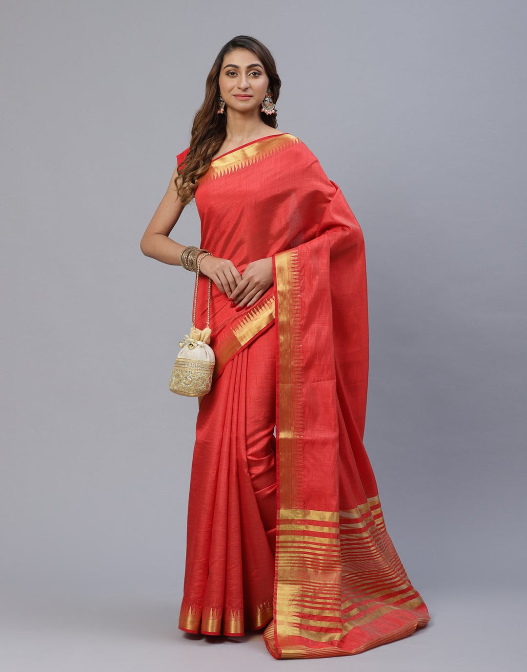 Art Handloom Saree With Zari Border