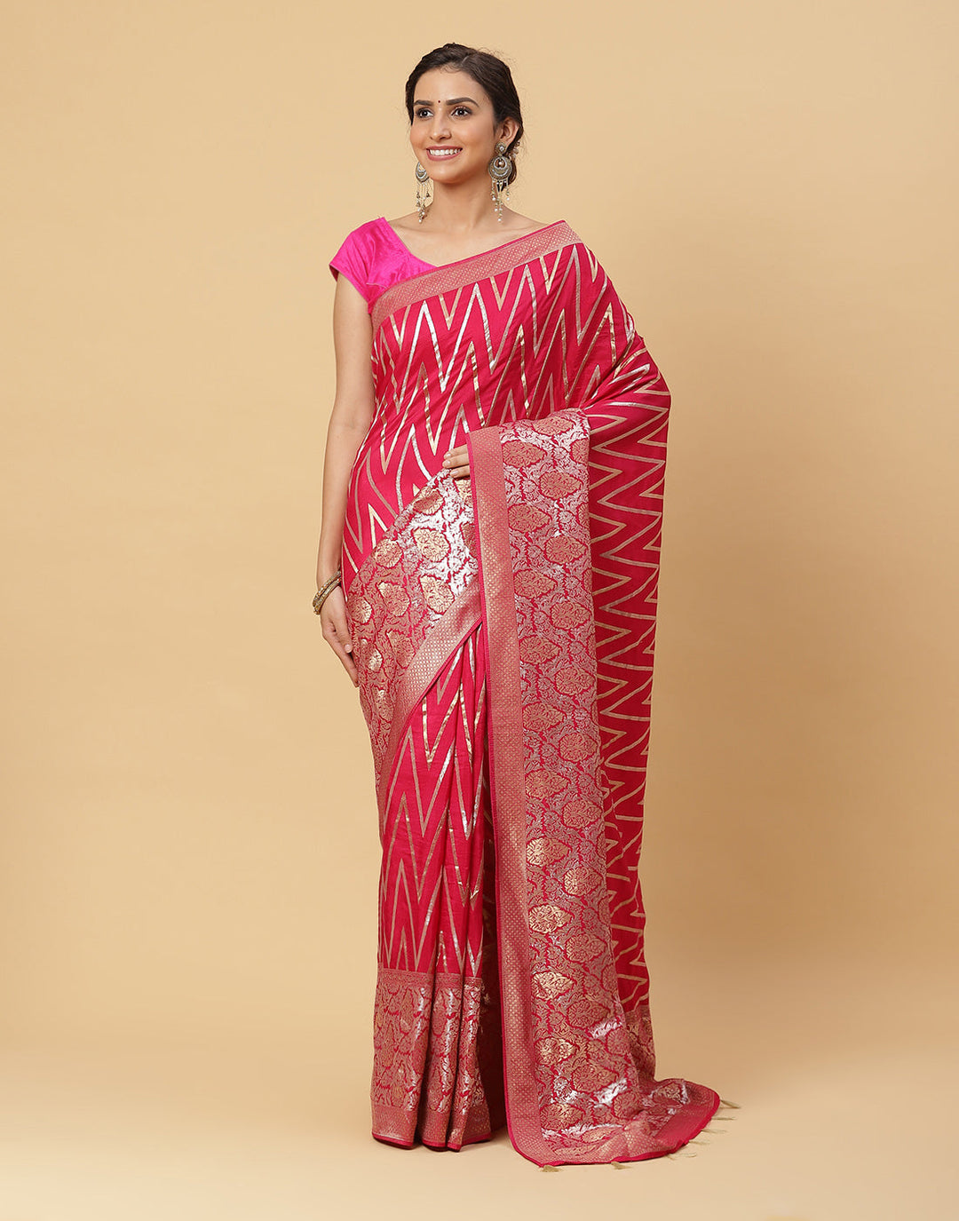 Zari Jaal Banarsi Plain Saree