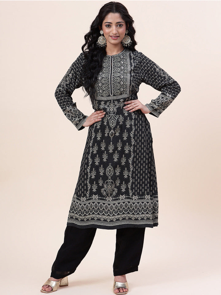 Digital Printed Crepe Kurta