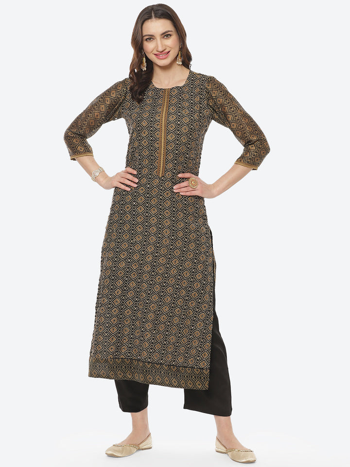 Printed Kantha Work Chanderi Kurti With Pant