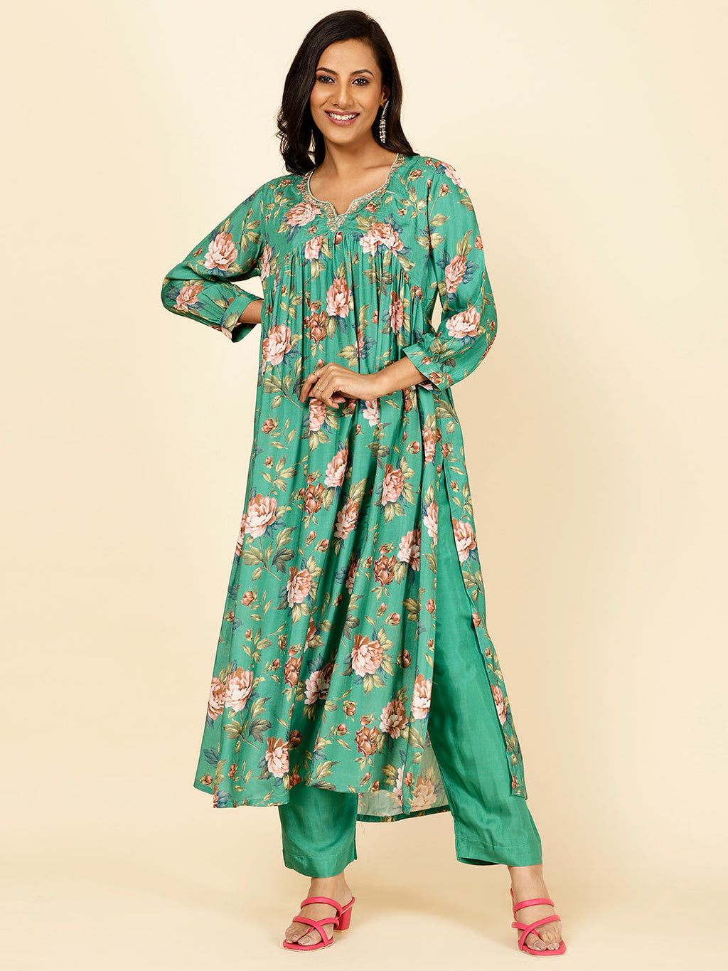 Floral Printed Muslin Kurta With Pants
