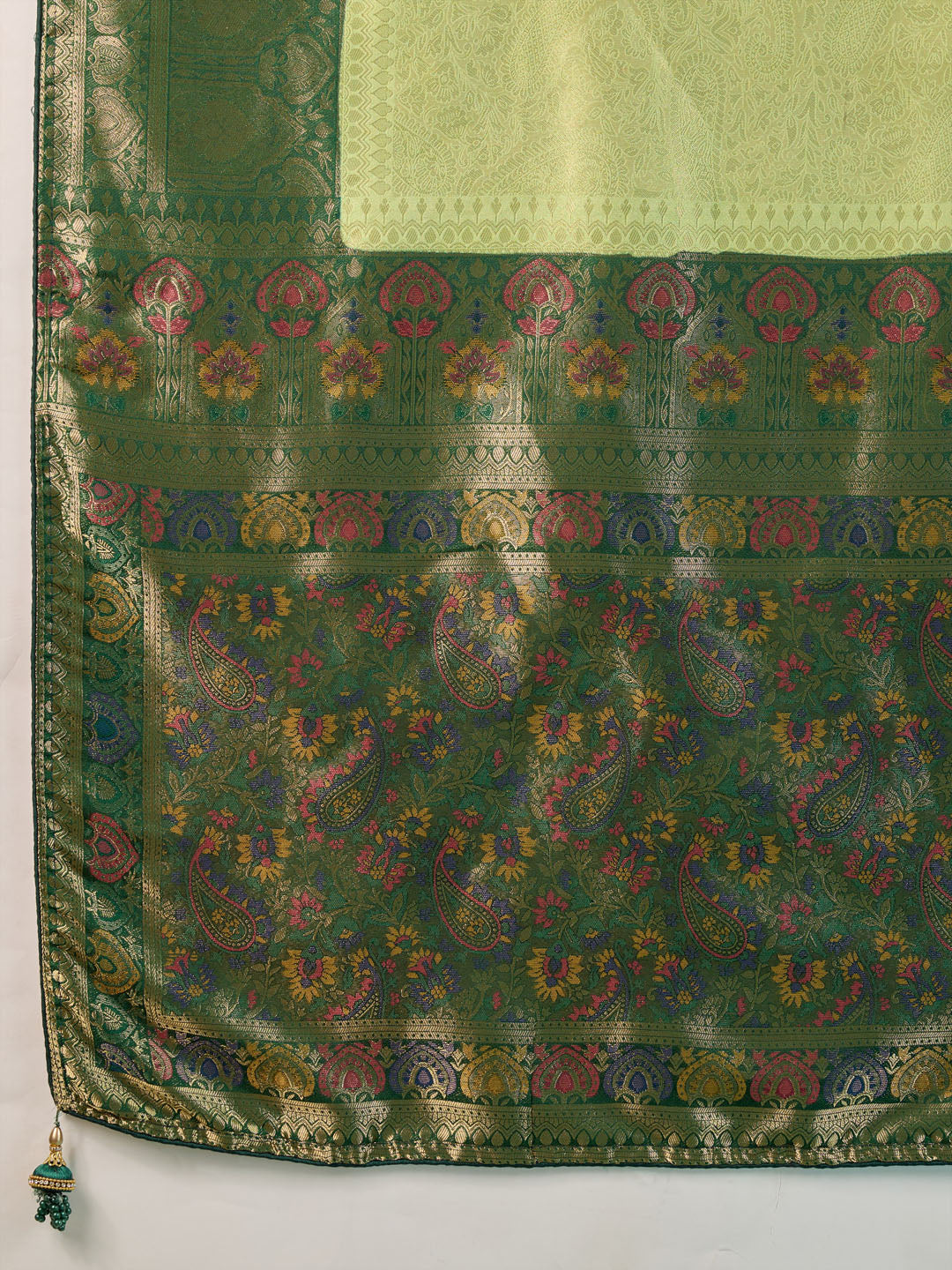 Woven Design Kanjivaram Silk Saree
