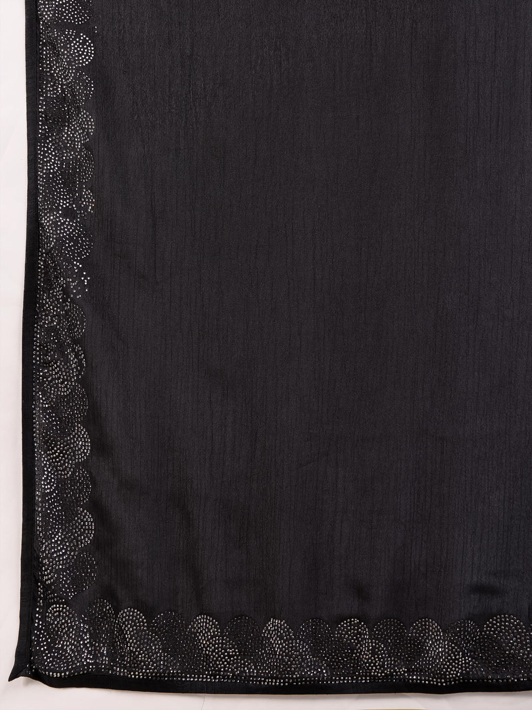 Embroidered Shaded Chinnon Saree