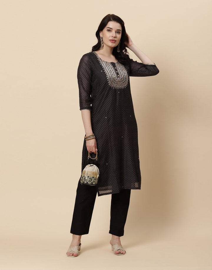 Embroidered Chanderi Kurti With Pant