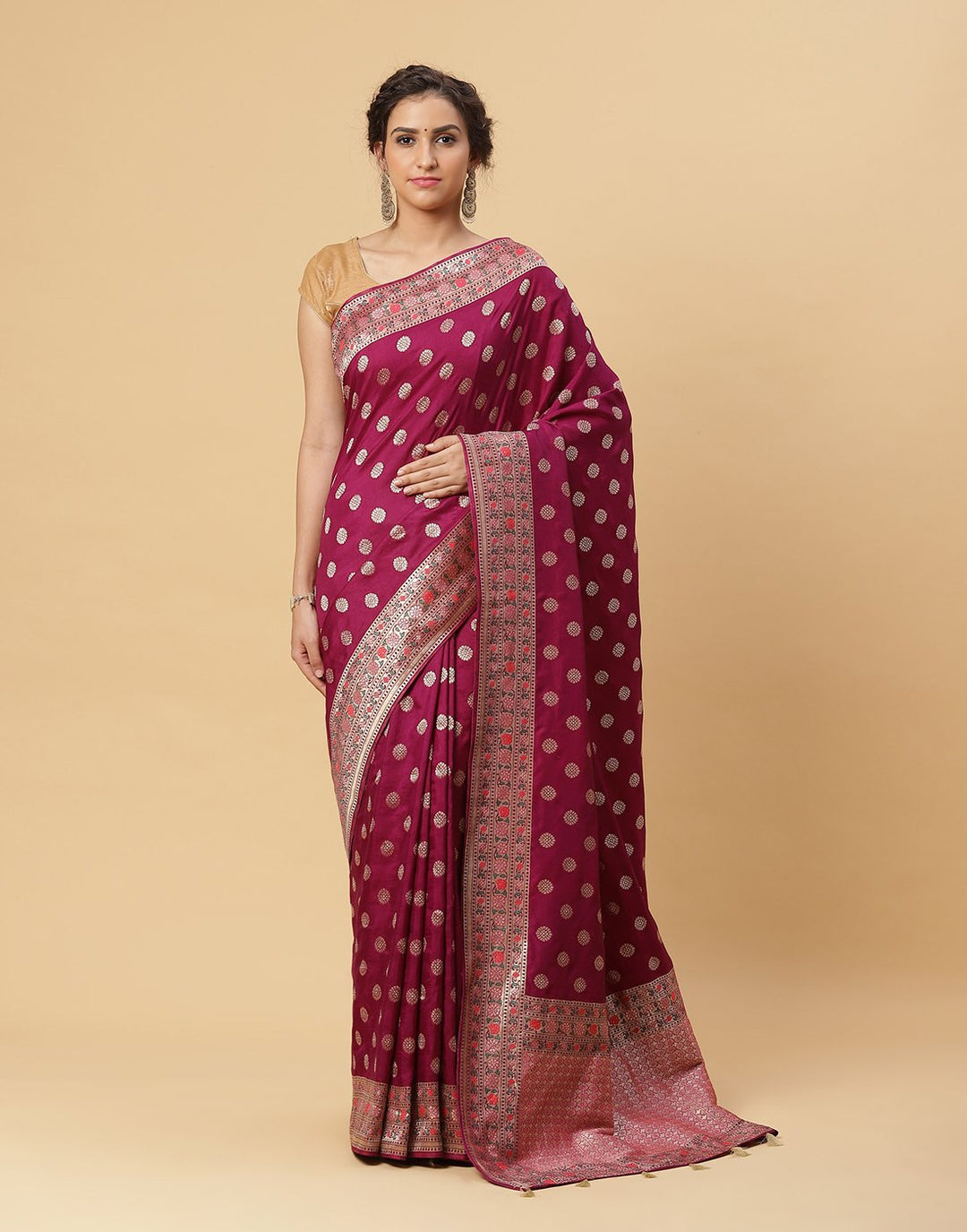 Woven Banarasi Saree With Zari Booti Border