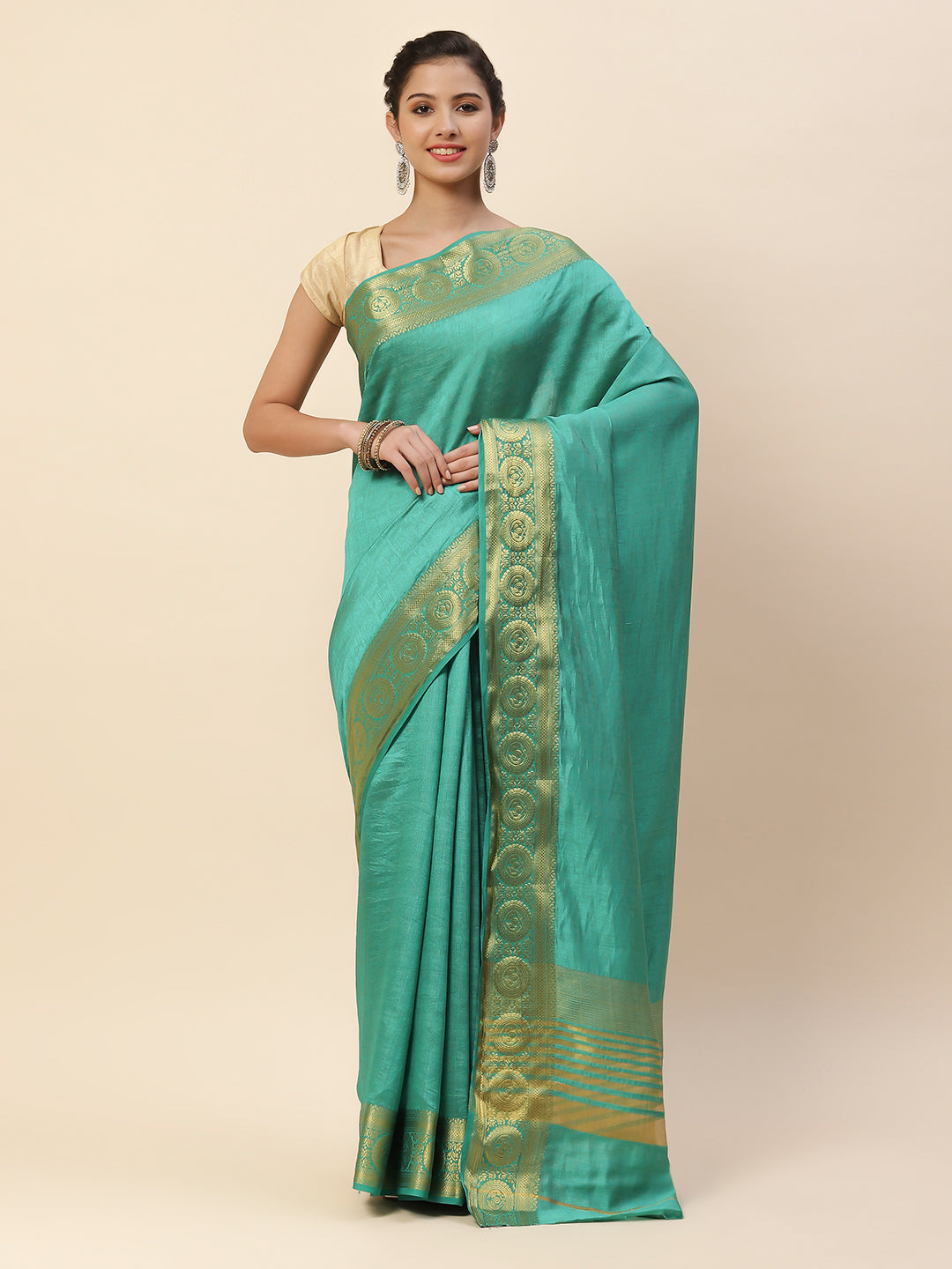 Plain Zari Border Art Handloom Woven Saree
