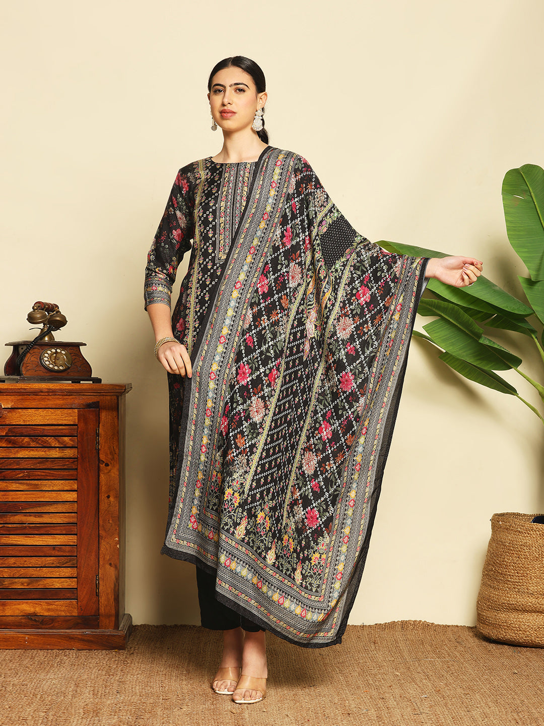 Printed Muslin Suit With Pant &amp; Dupatta