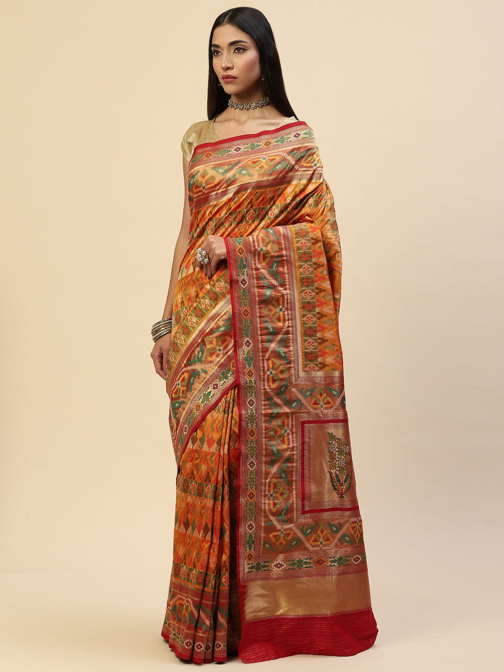 Zari Jaal Banarasi Woven Saree
