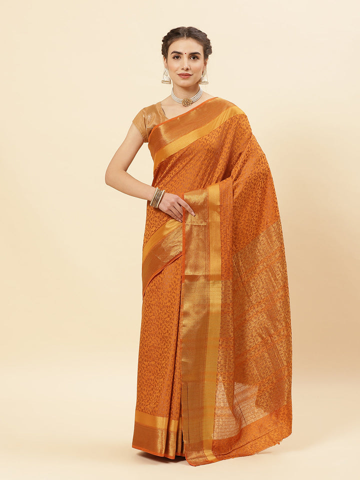 Art Handloom Saree With Jacquard Zari Border