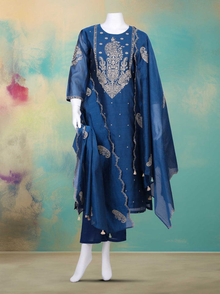 Embroidered Chanderi Kurta With Pant &amp; Dupatta
