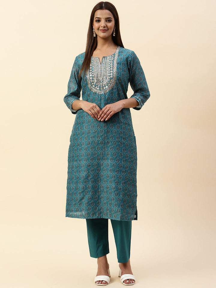 Printed &amp; Neck Embroidered Chanderi Kurta With Pants