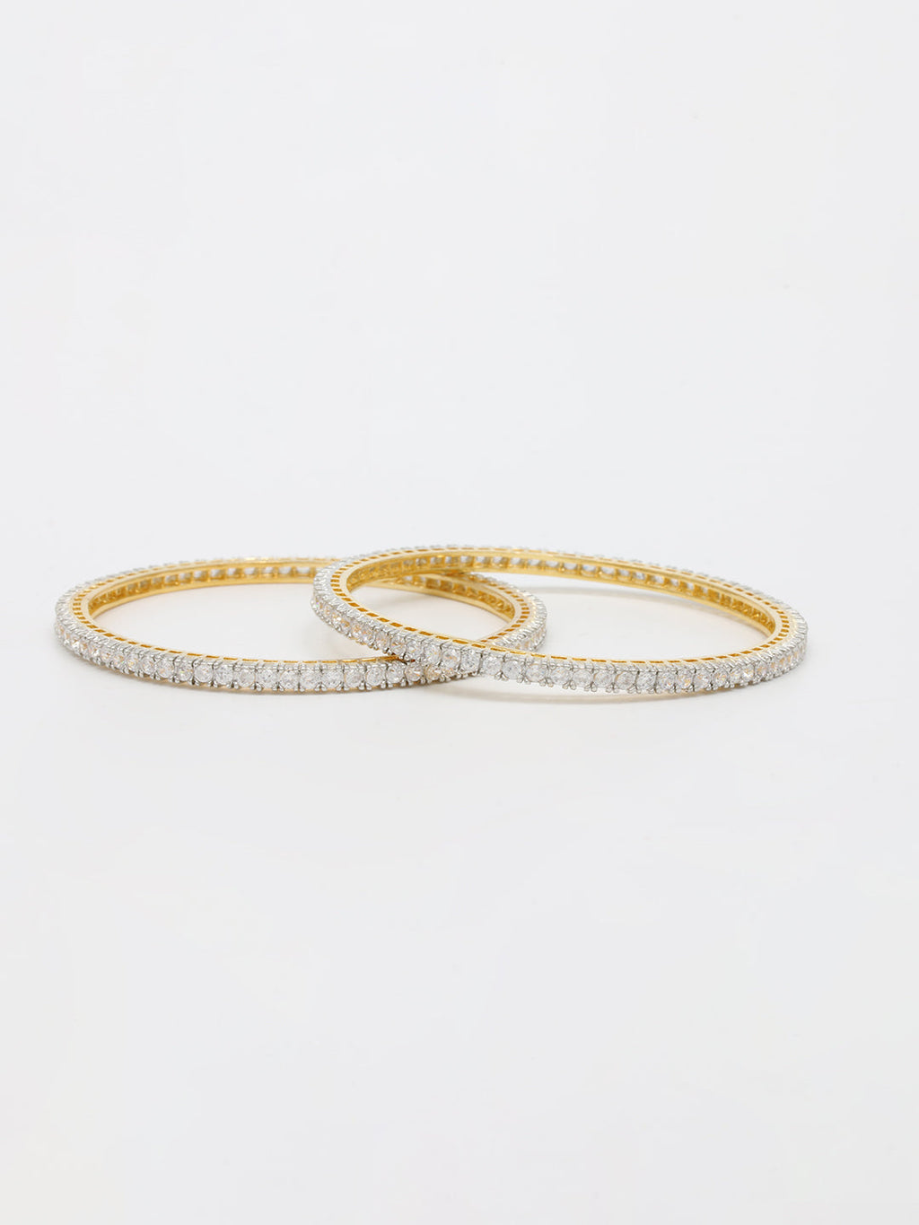 BANGLE (JEWELRY)