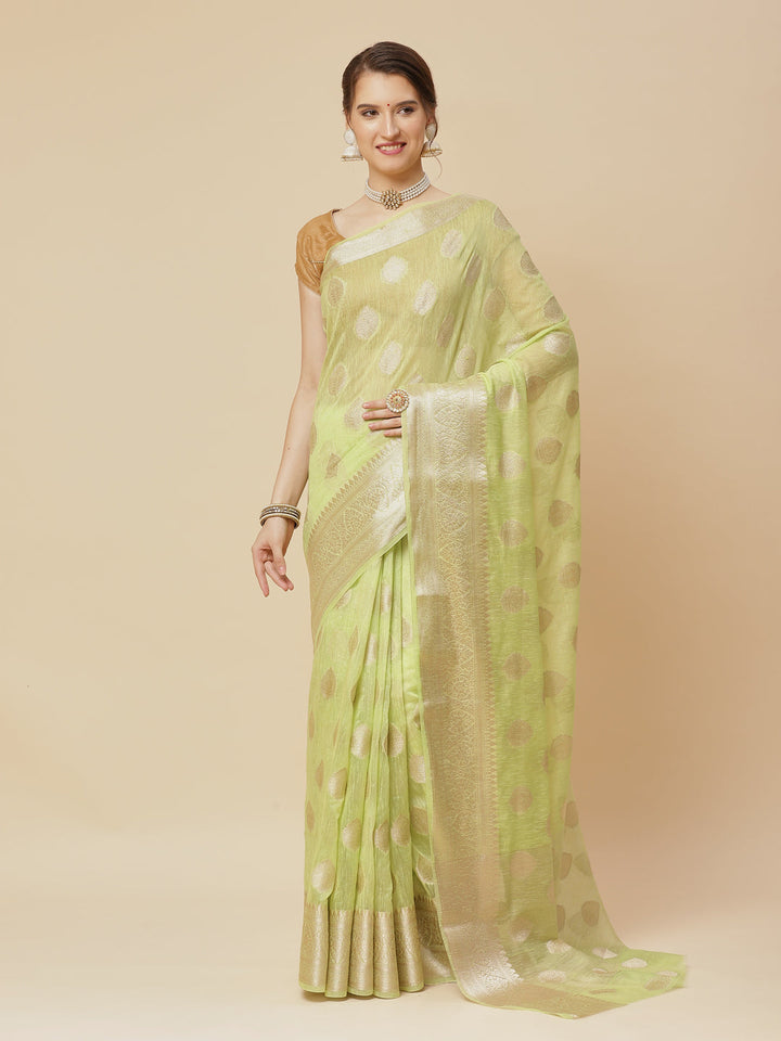 Zari Border Booti Art Handloom Woven Saree