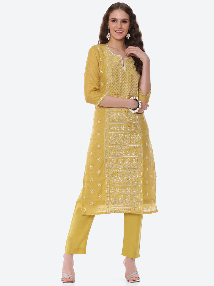 Resham Embroidered Chanderi Kurta With Pant