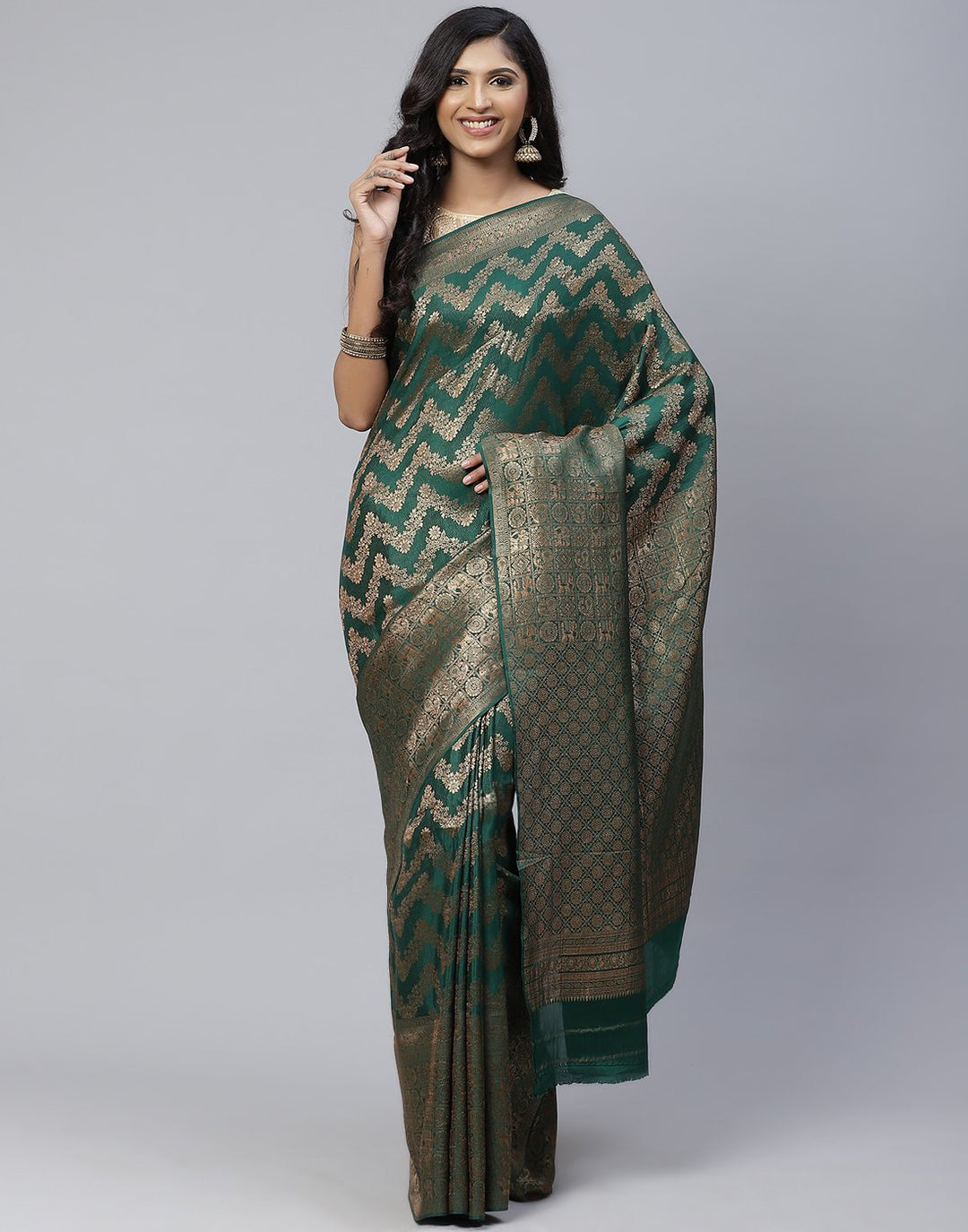 Plain Crepe Woven Zari Jaal Saree