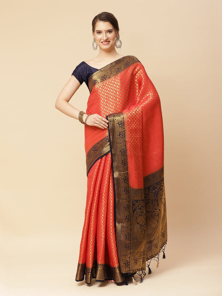 Zari Border Booti Art Handloom Woven Saree