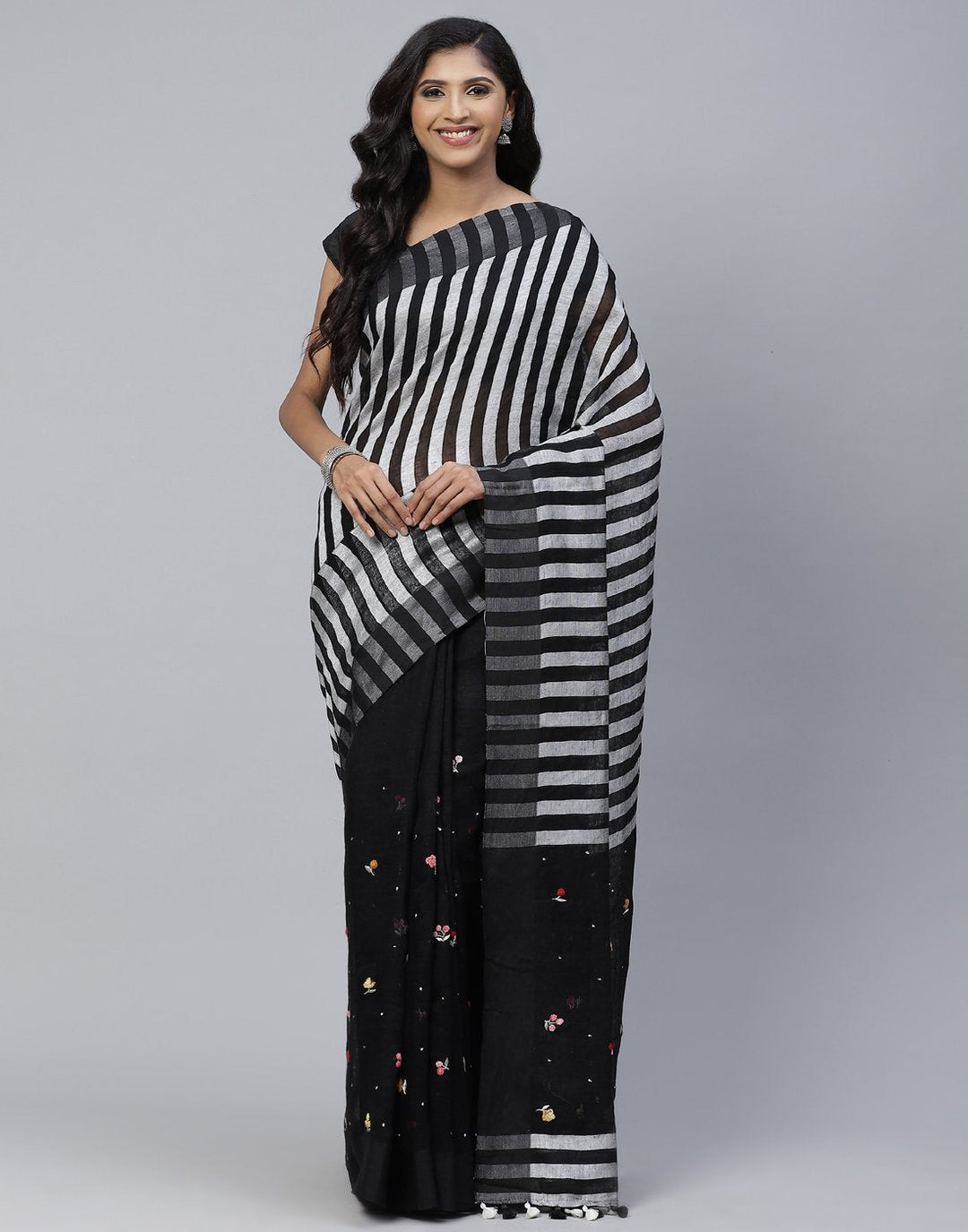Cotton linen Embroidery Saree