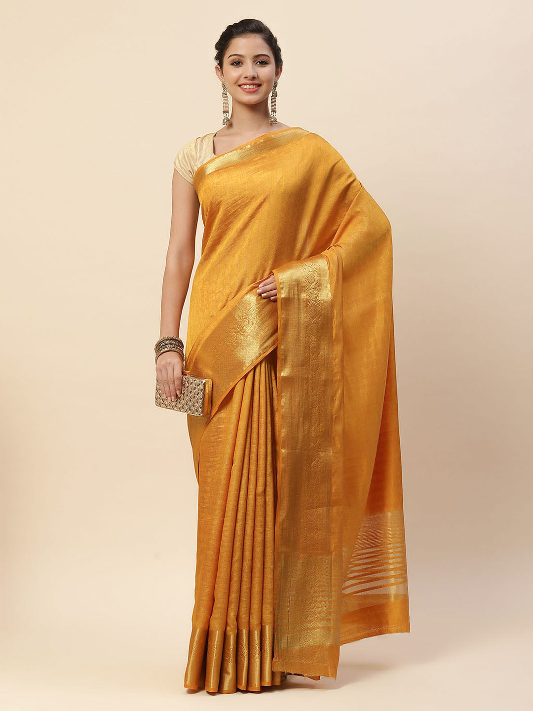 Plain Zari Border Art Handloom Woven Saree