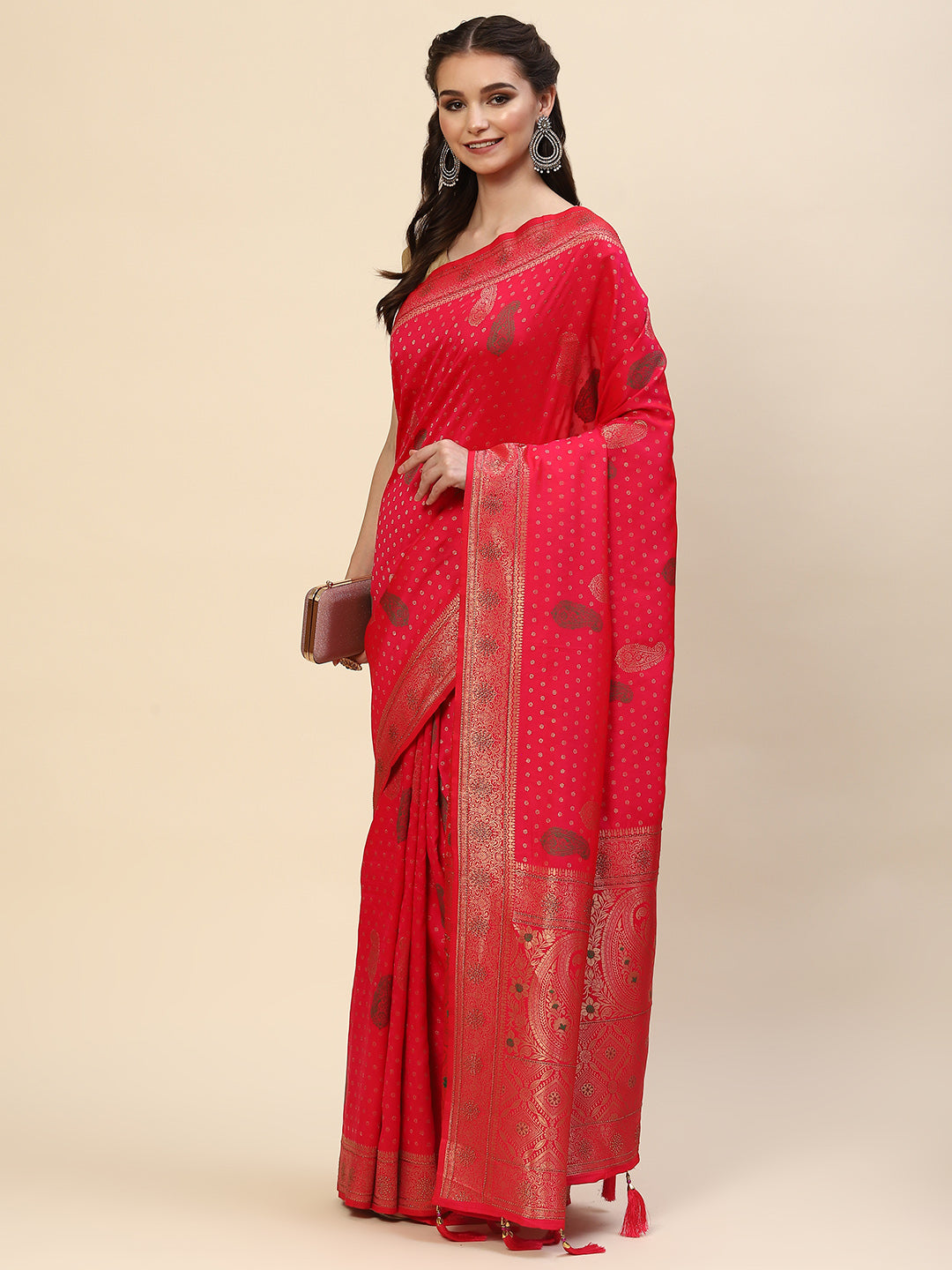 Zari Jaal Handloom Woven Saree