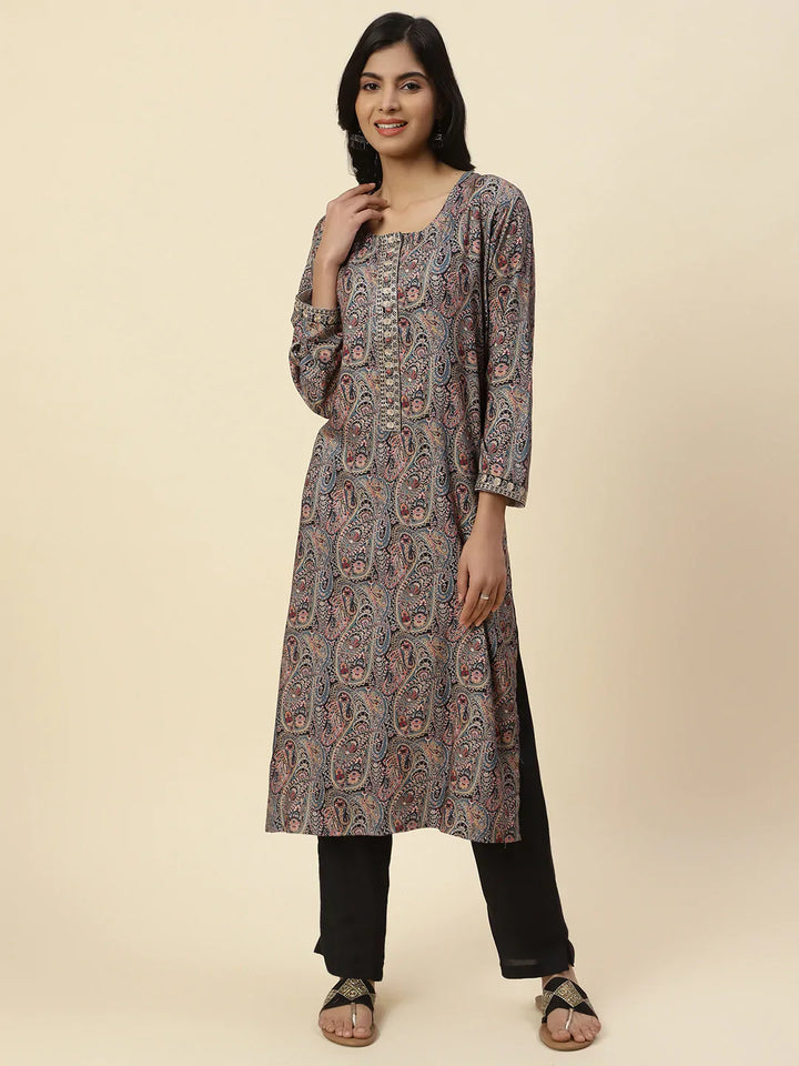 Printed Pashmina Kurta With Pants
