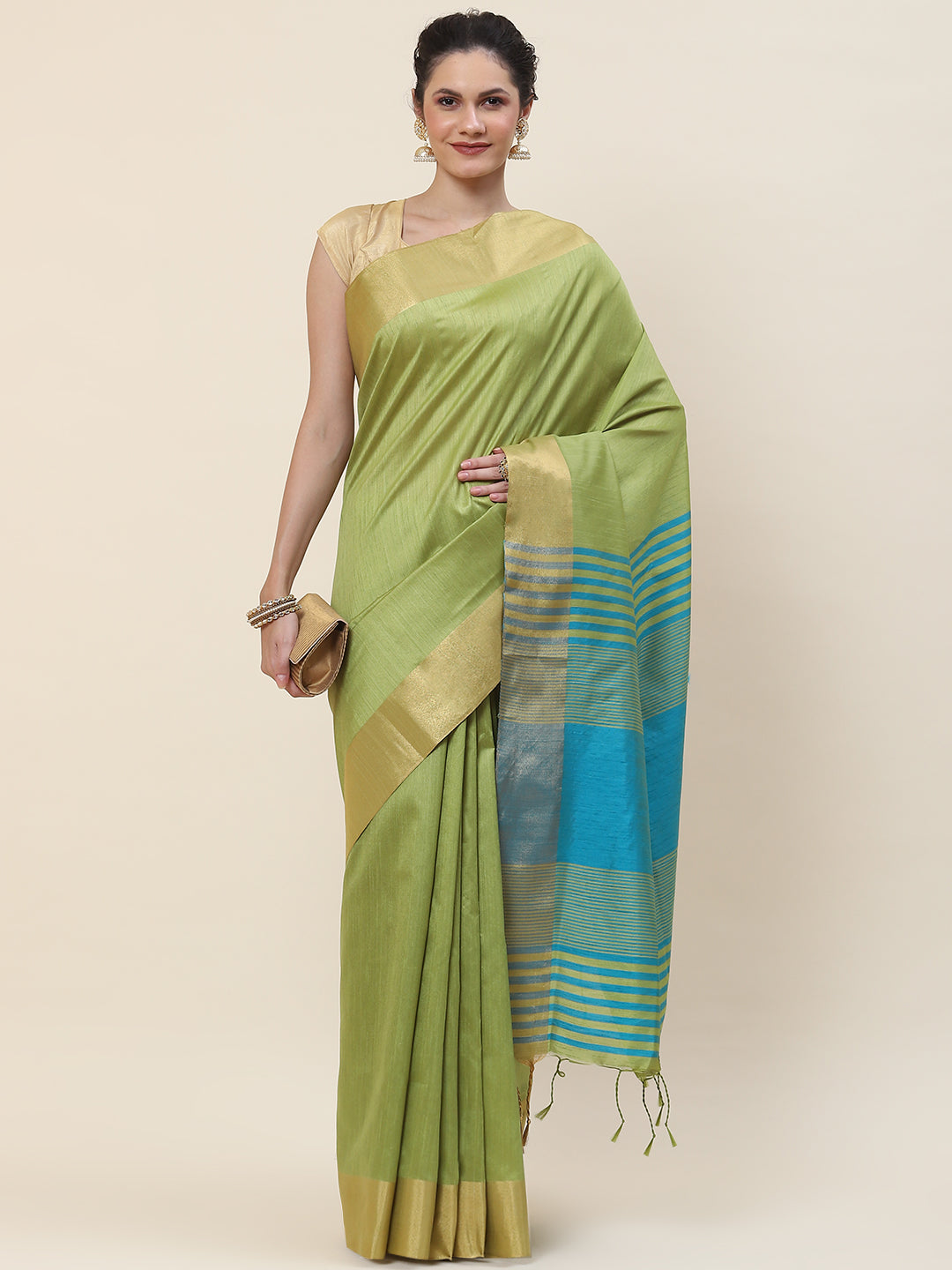 Plain Zari Border Woven Handloom Saree