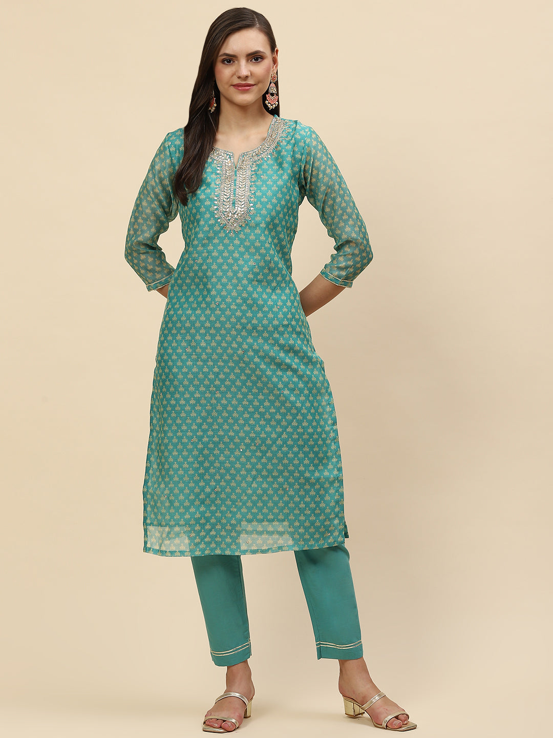 Gota Neck & Printed Chanderi Kurta With Pants