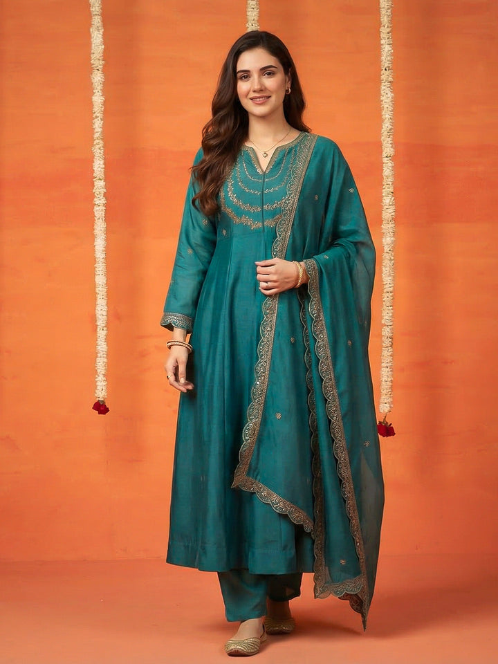 Printed Cotton Blend Kurta With Pant &amp; Dupatta