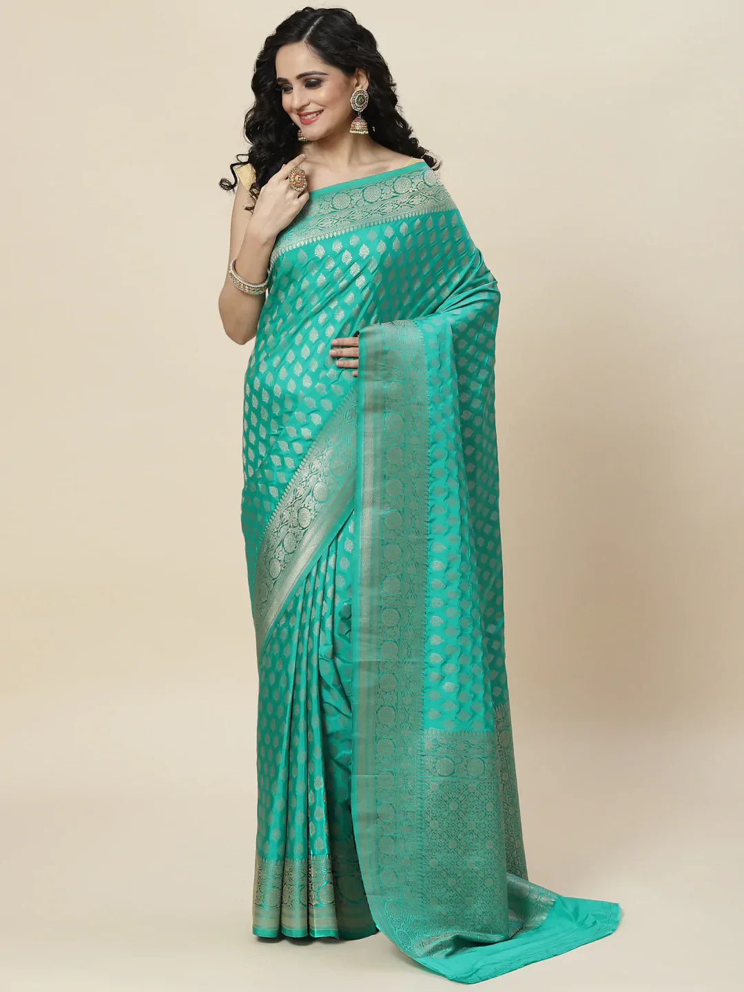Zari Booti Handloom Woven Saree