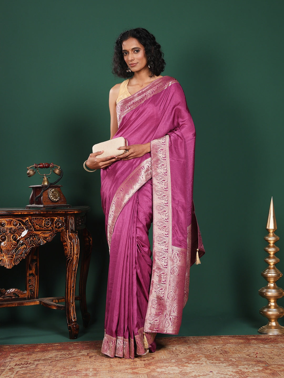 Woven Design Cotton Blend Saree