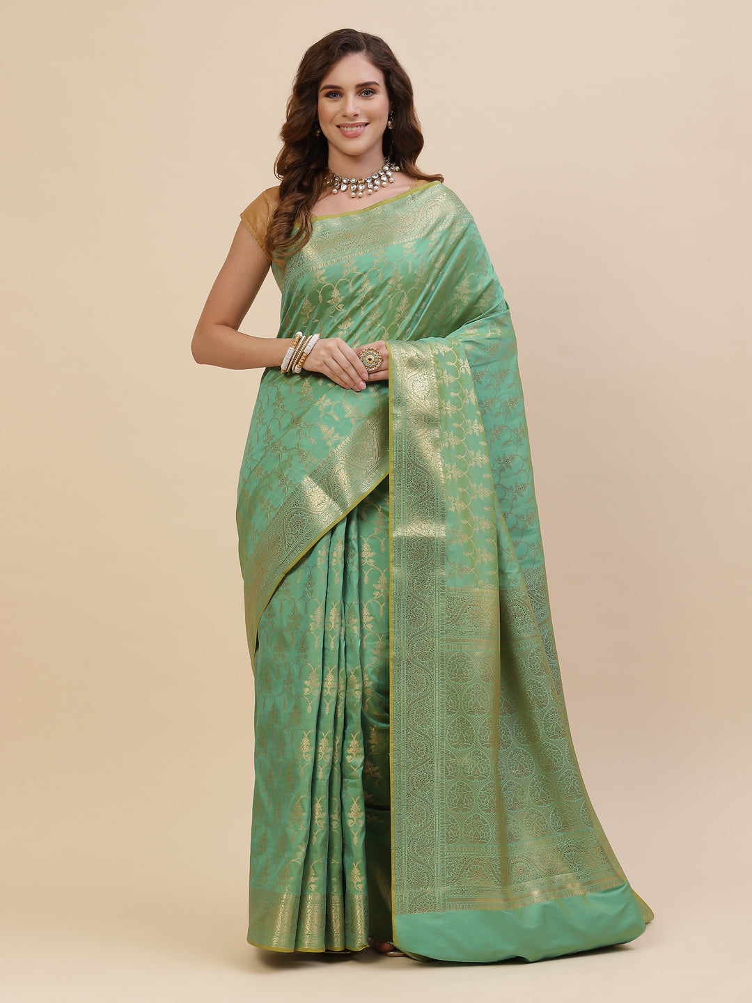 Zari Jaal Banarasi Woven Saree