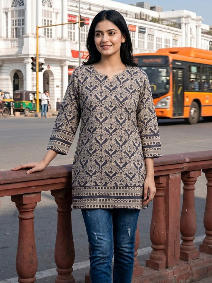Beige Embroidered Cotton Blend Straight Round Neck Suit Set