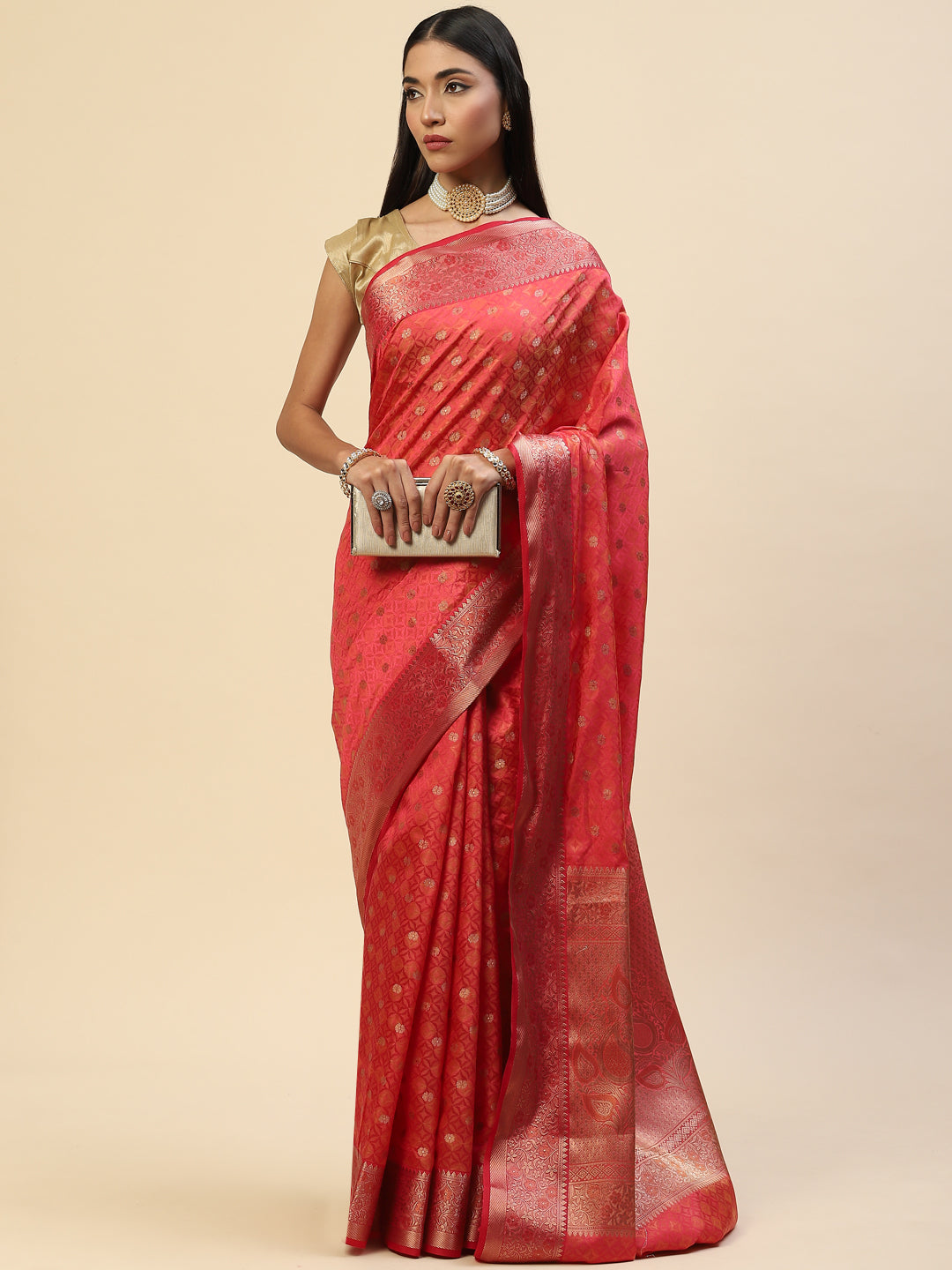 Zari Border Booti Handloom Woven Saree