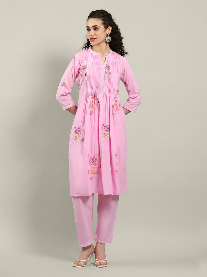 Printed Cotton Blend Kurta With Pants