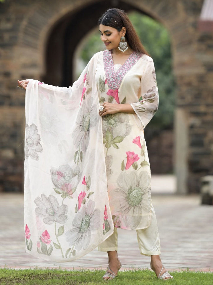 Printed Georgette Kurta With Pants &amp; Dupatta