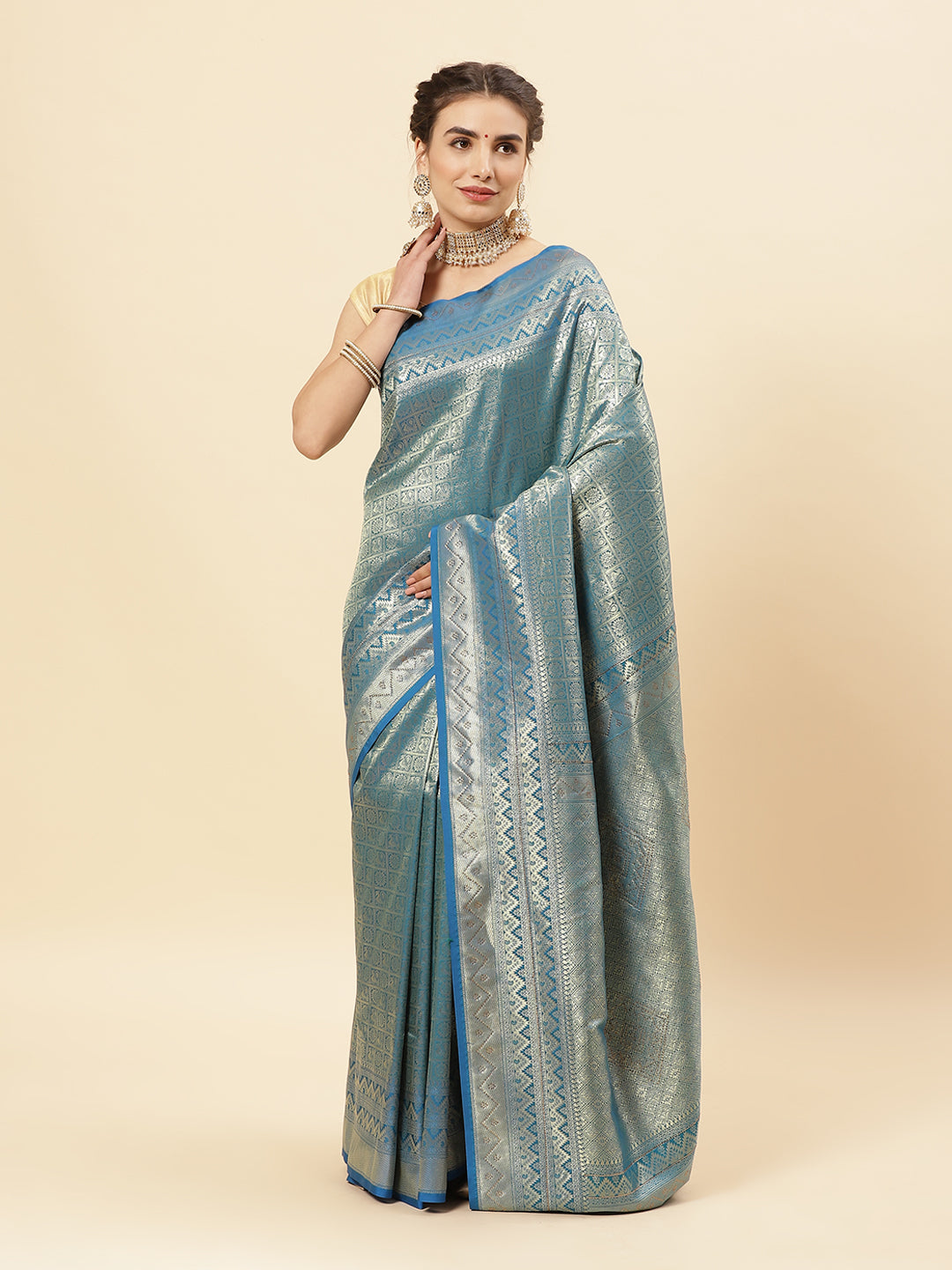 Art Handloom Saree with Brocade Zari Jaal Border