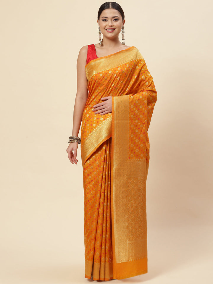 Zari Border Booti Handloom Woven Saree
