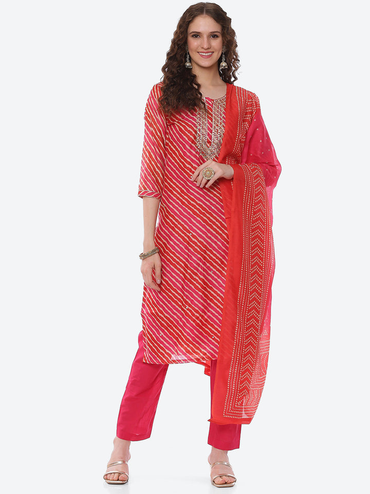 Leheriya Gota Work Chanderi Kurta With Pant &amp; Dupatta